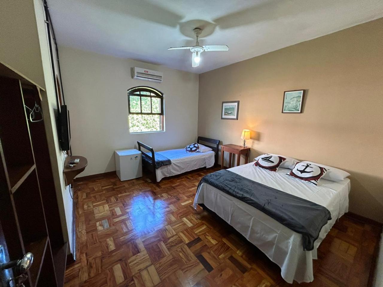 Hotel Pousada Recanto Da Ladeira Parati Esterno foto